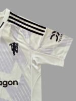 Manchester United Away Fan Jersey 2025/26 - Image 4