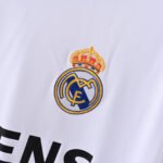 Real Madrid Home Retro Jersey 2005/06 - Image 5