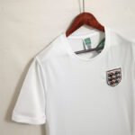 England Home Retro Jersey 1966 - Image 3