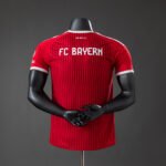 Camiseta oficial de local del Bayern de Múnich 26/27