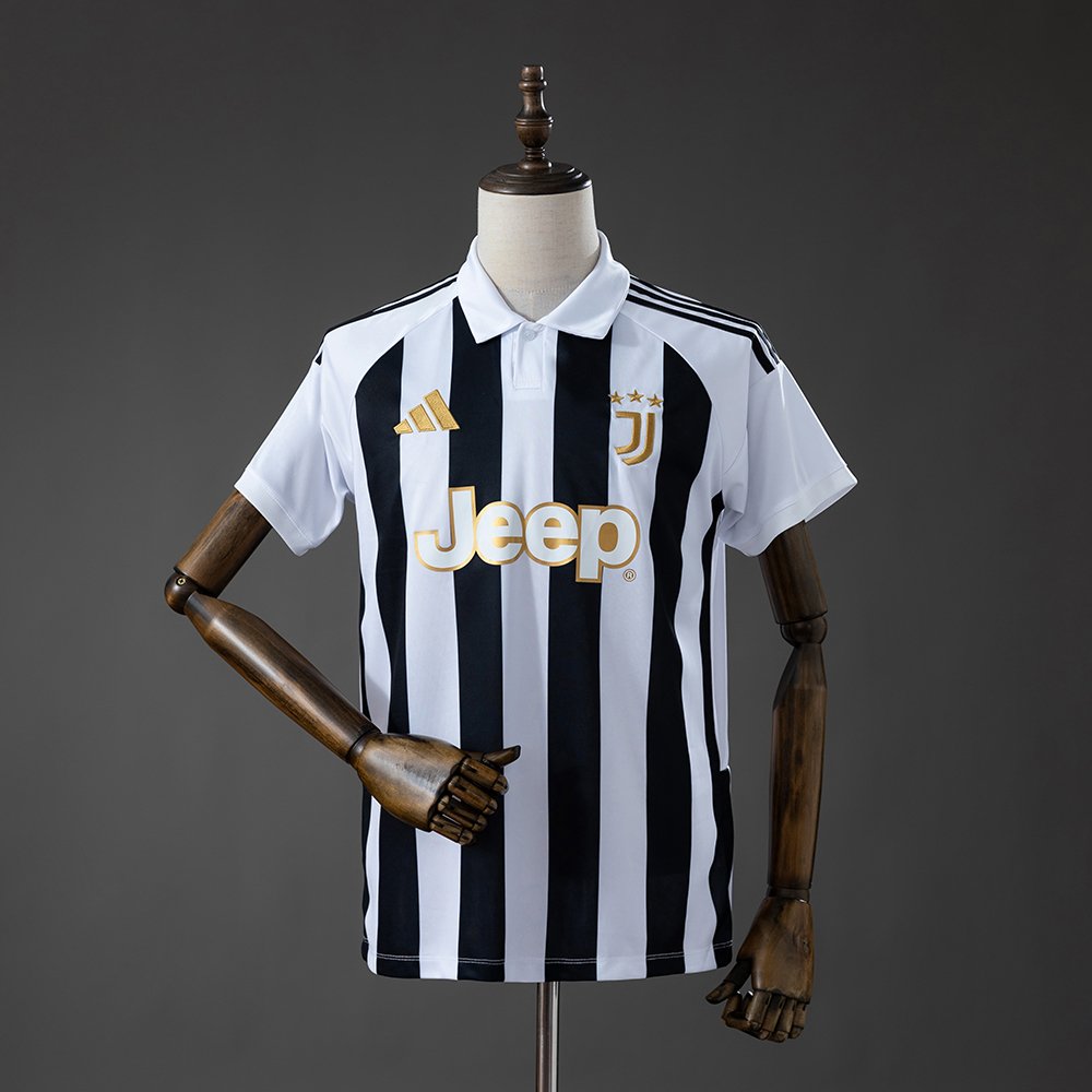 Juventus 26-27 Home Jersey 1 Juventus Home Jersey 26/27