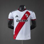 Camiseta oficial de local del River Plate 26/27